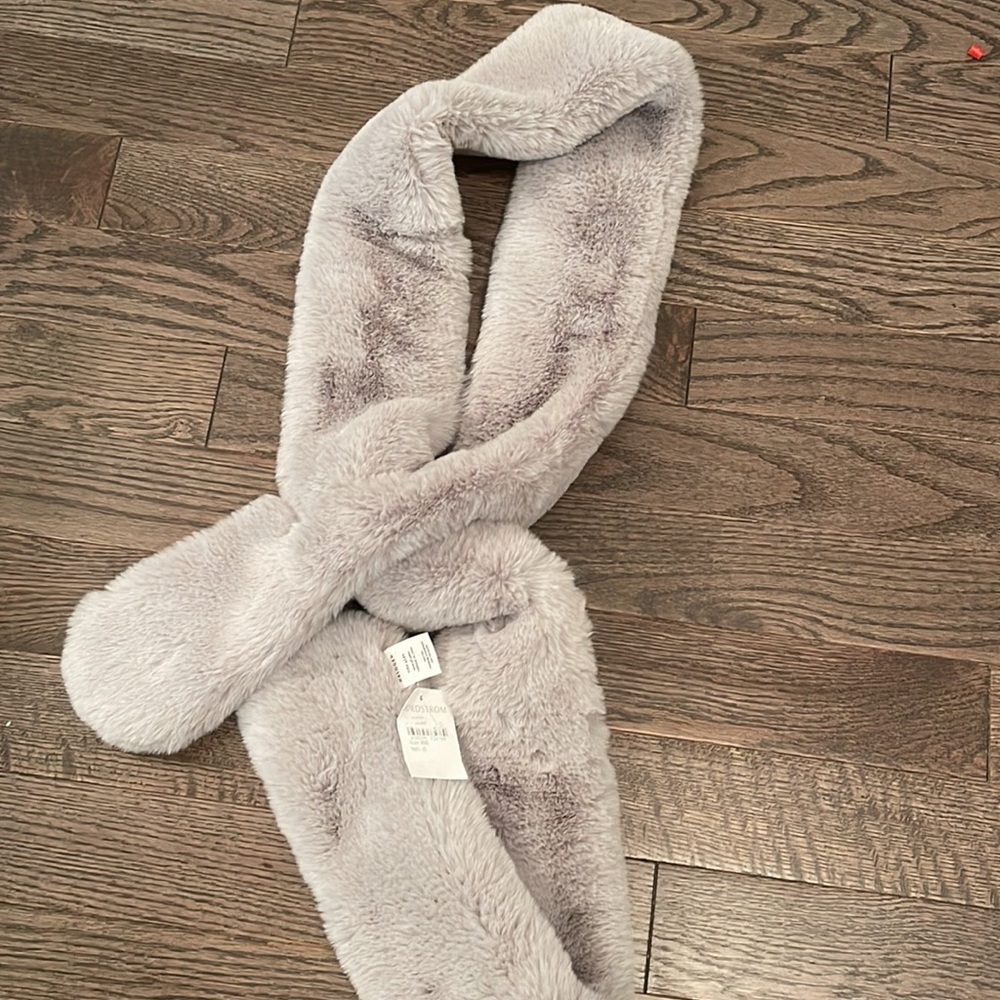 Scarf (#358) - Picture 3 of 5
